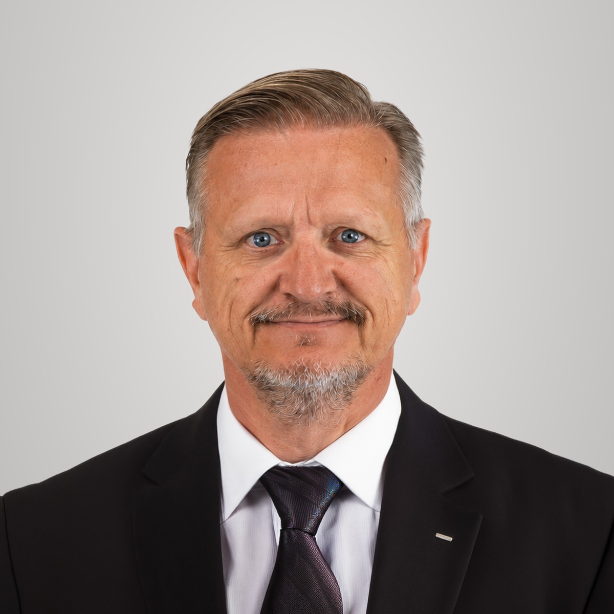 Headshot of Jon Broviak, Sales at Printing Partners