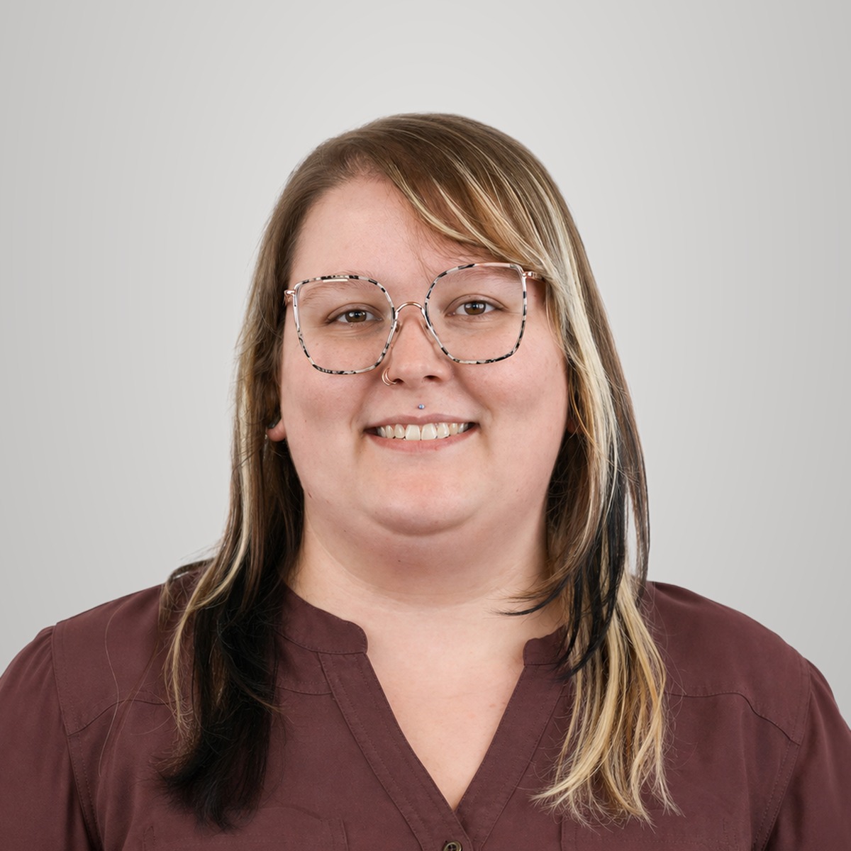 Headshot of Lily Simeone, Sales at Printing Partners